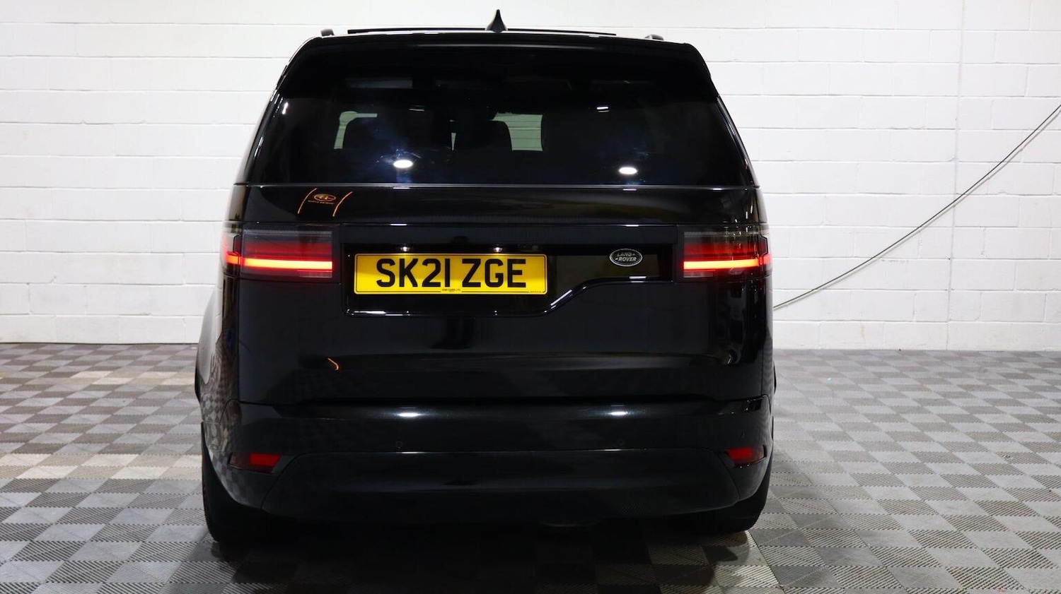 Used Land Rover Discovery 2021 for sale - 77977079: Photo 33