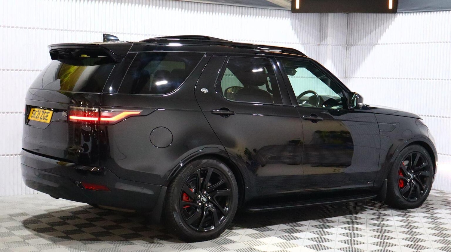 Used Land Rover Discovery 2021 for sale - 77977079: Photo 36