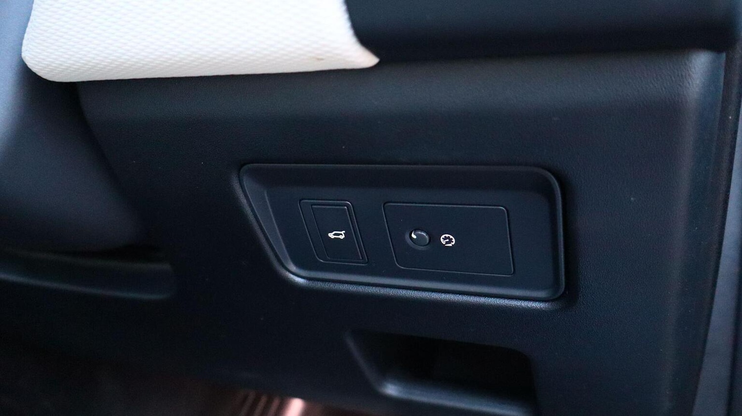 Used Land Rover Discovery 2021 for sale - 77977079: Photo 52