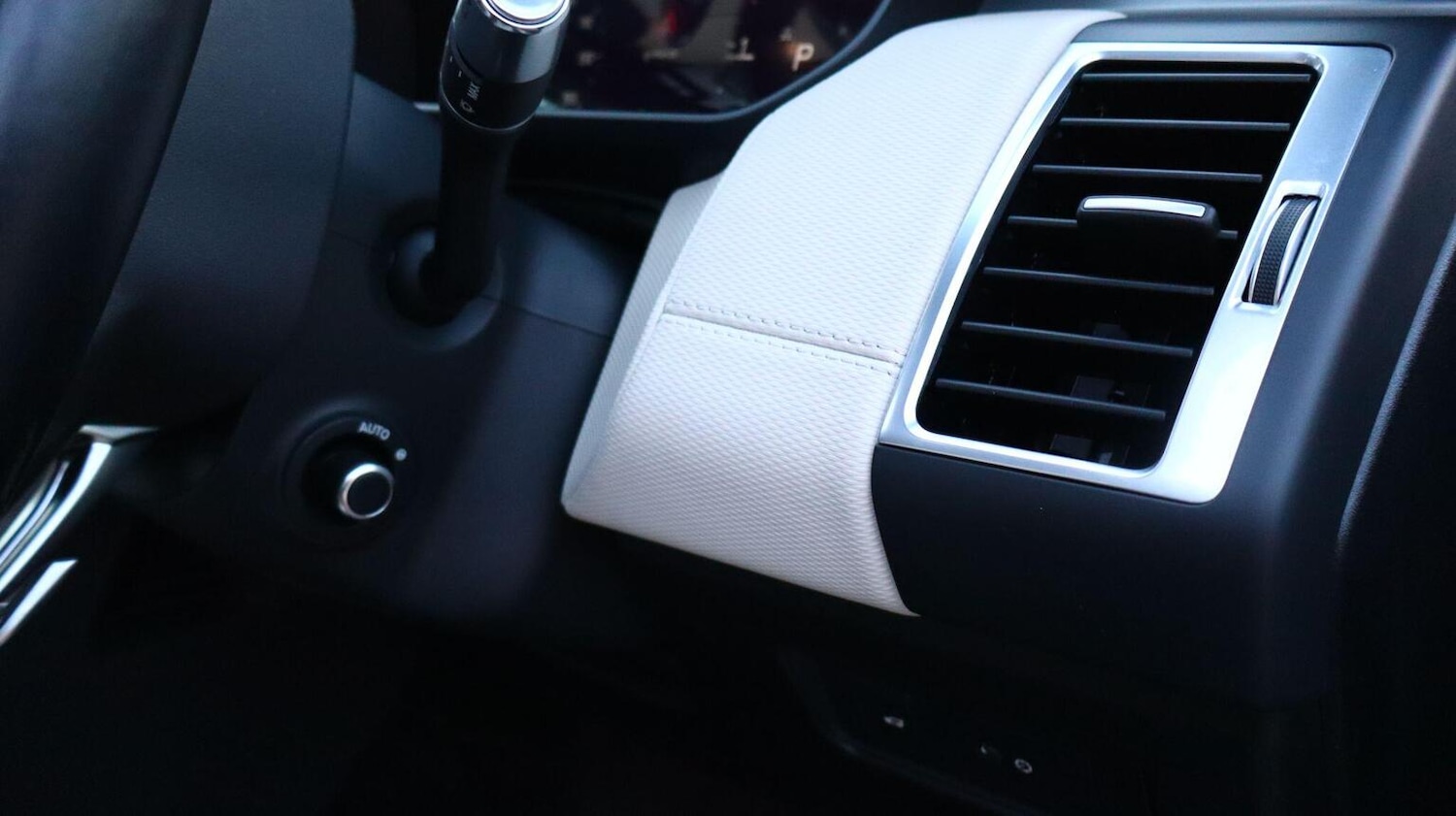 Used Land Rover Discovery 2021 for sale - 77977079: Photo 53