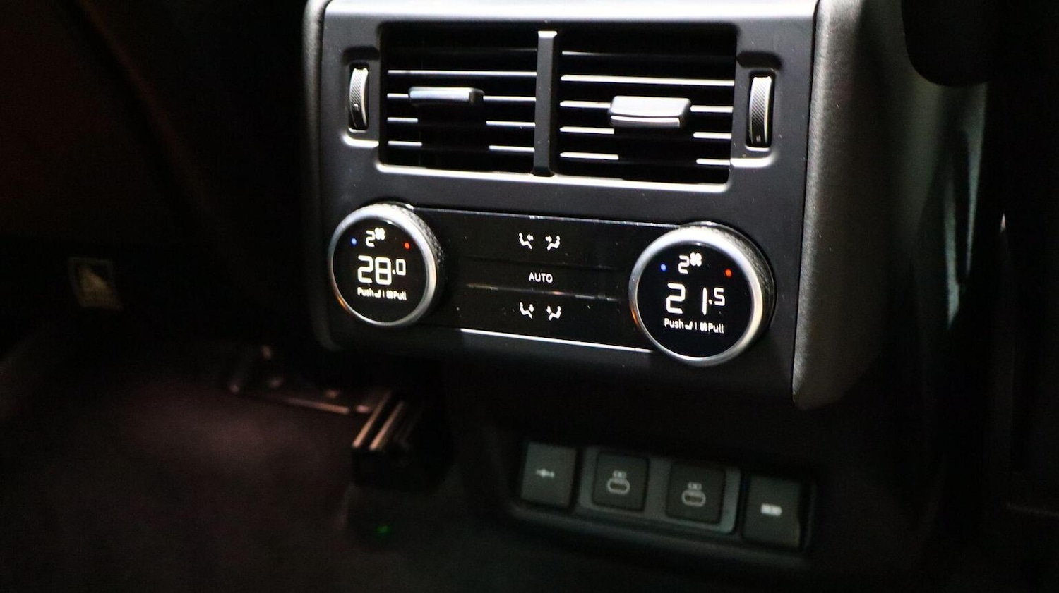 Used Land Rover Discovery 2021 for sale - 77977079: Photo 68