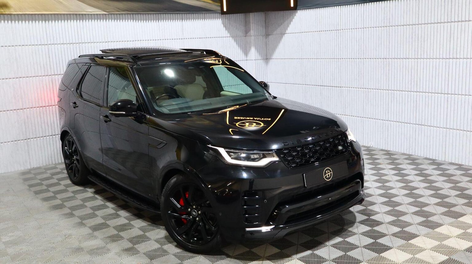 Used Land Rover Discovery 2021 for sale - 77977079: Photo 9