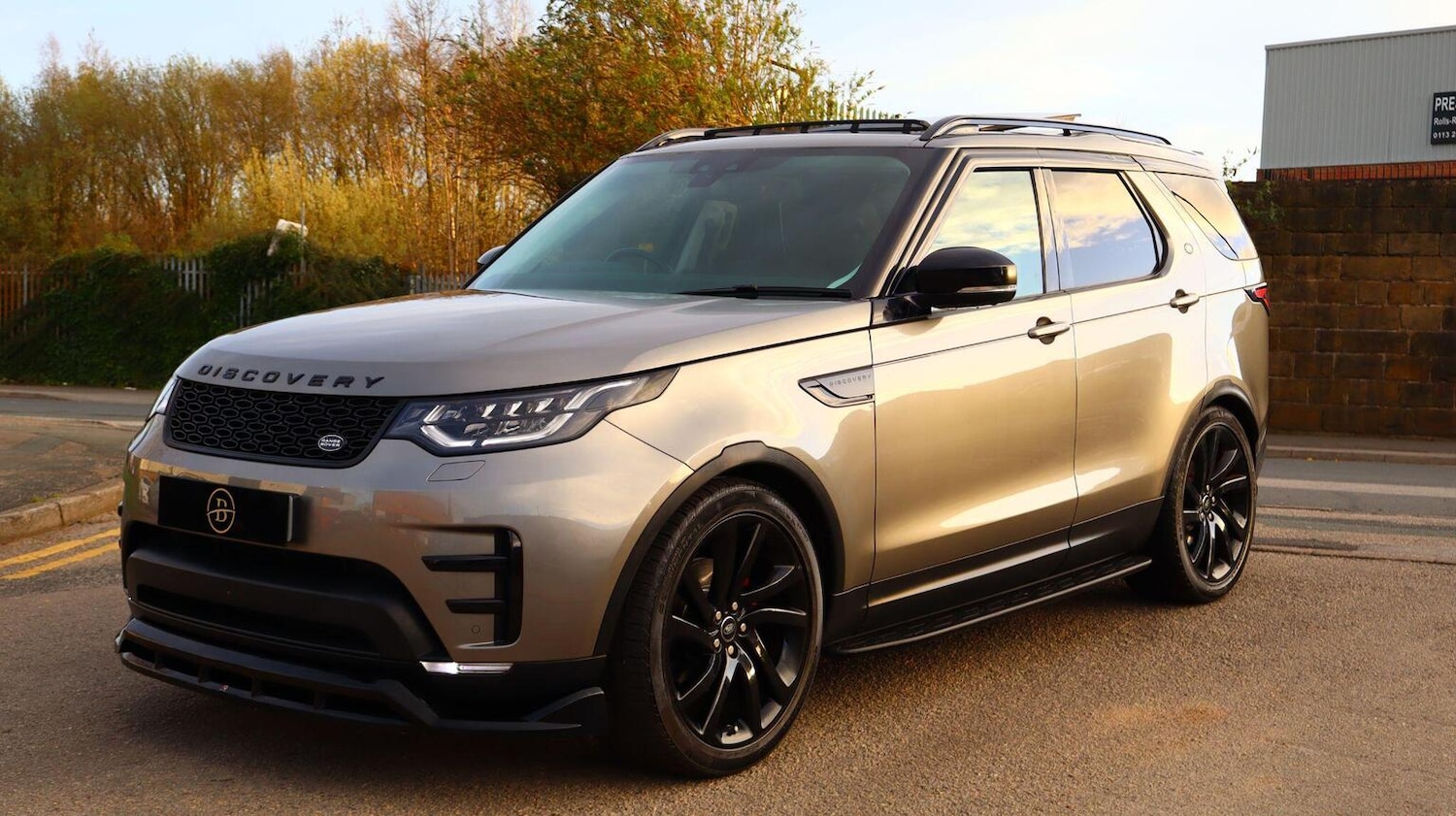 Used Land Rover Discovery 2018 for sale - 78060536: Photo 1