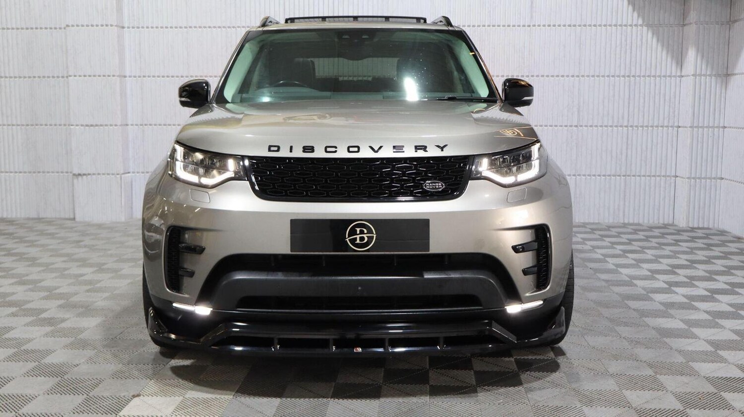 Used Land Rover Discovery 2018 for sale - 78060536: Photo 10
