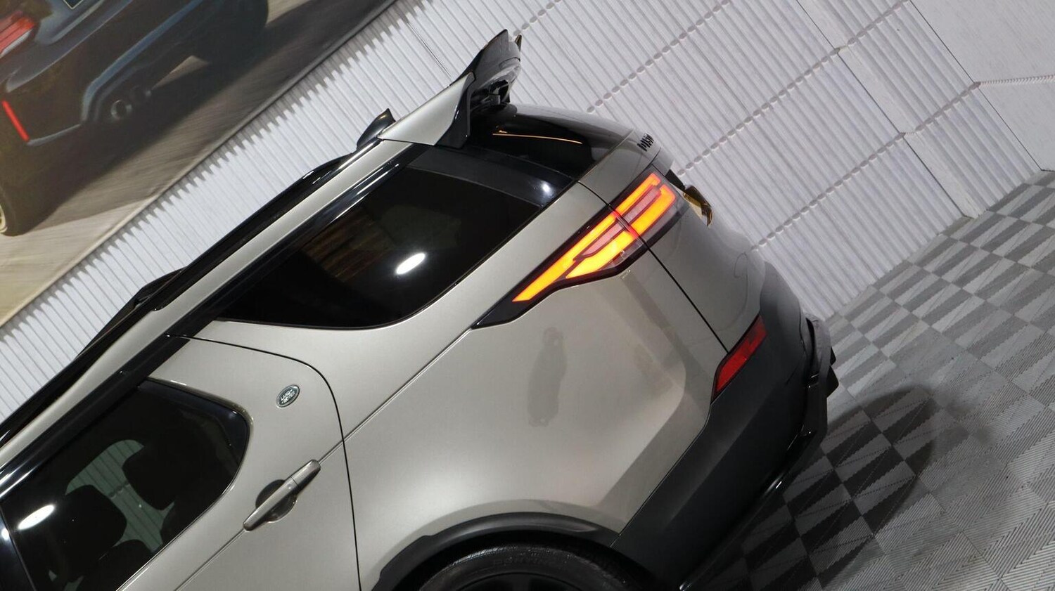 Used Land Rover Discovery 2018 for sale - 78060536: Photo 19