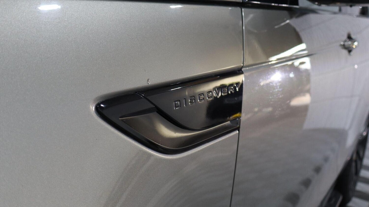 Used Land Rover Discovery 2018 for sale - 78060536: Photo 21