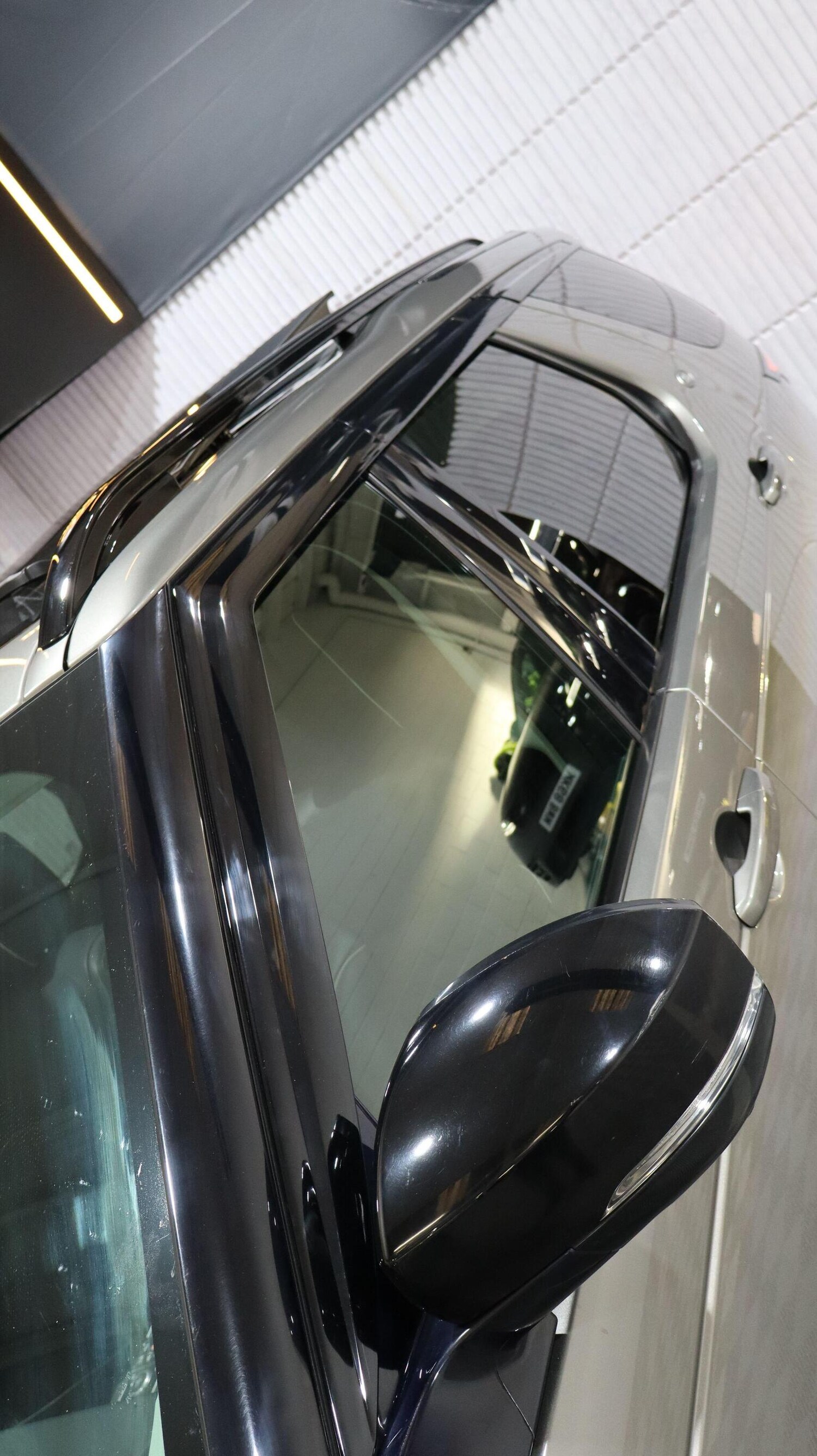 Used Land Rover Discovery 2018 for sale - 78060536: Photo 24