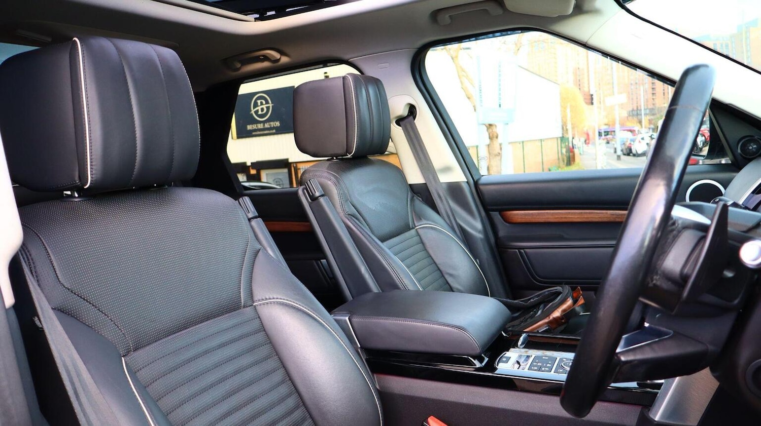 Used Land Rover Discovery 2018 for sale - 78060536: Photo 3