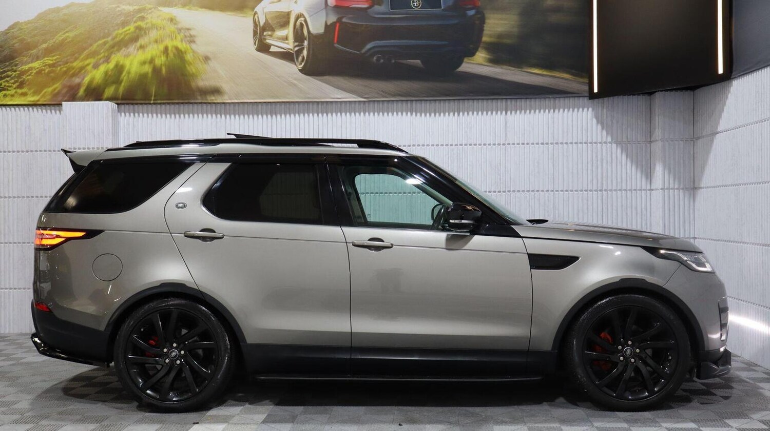 Used Land Rover Discovery 2018 for sale - 78060536: Photo 35