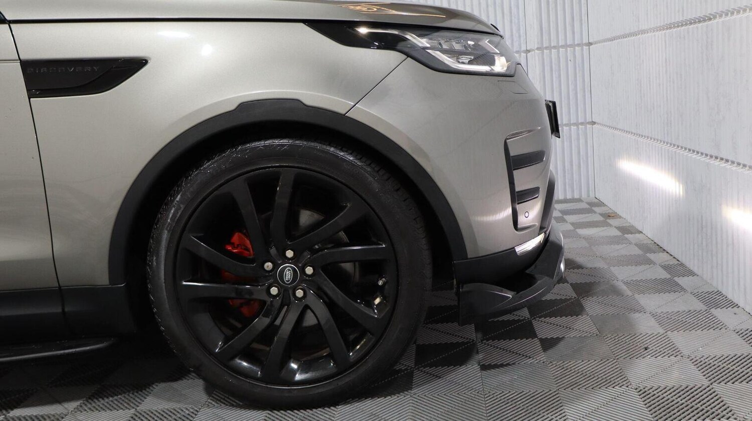 Used Land Rover Discovery 2018 for sale - 78060536: Photo 36