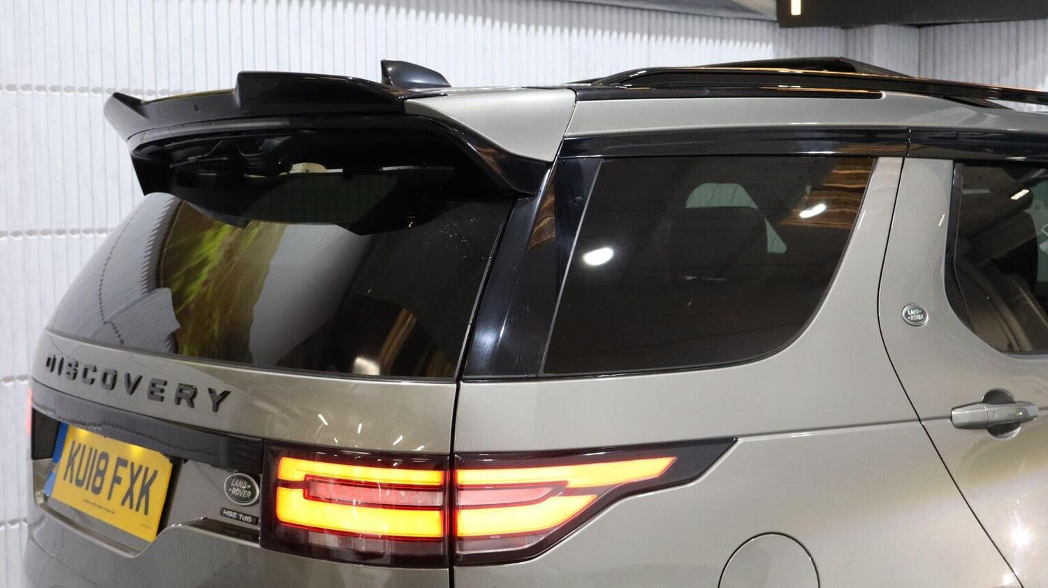 Used Land Rover Discovery 2018 for sale - 78060536: Photo 37