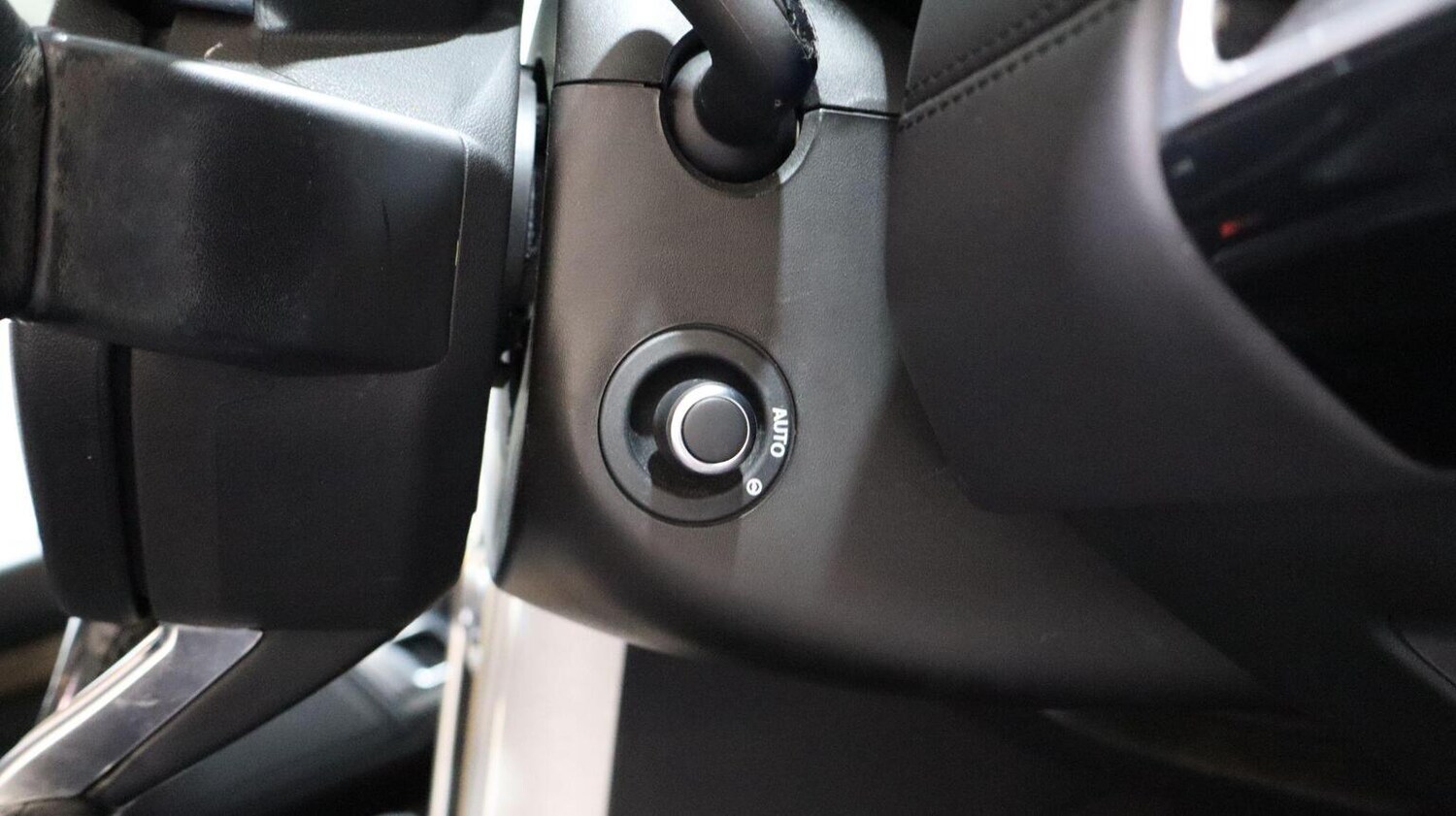 Used Land Rover Discovery 2018 for sale - 78060536: Photo 53