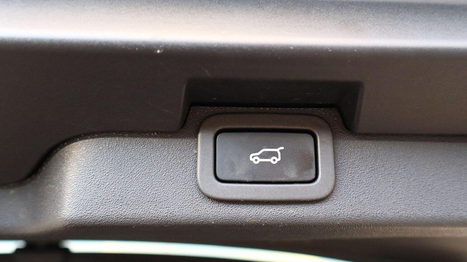 Used Land Rover Discovery 2018 for sale - 78060536: Photo 75