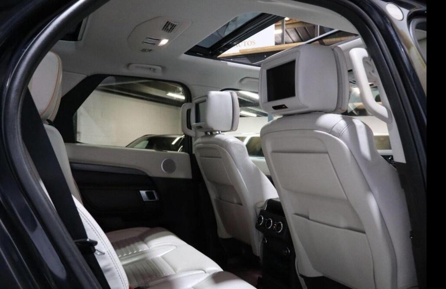 Used Land Rover Discovery 2020 for sale - 76974409: Photo 5