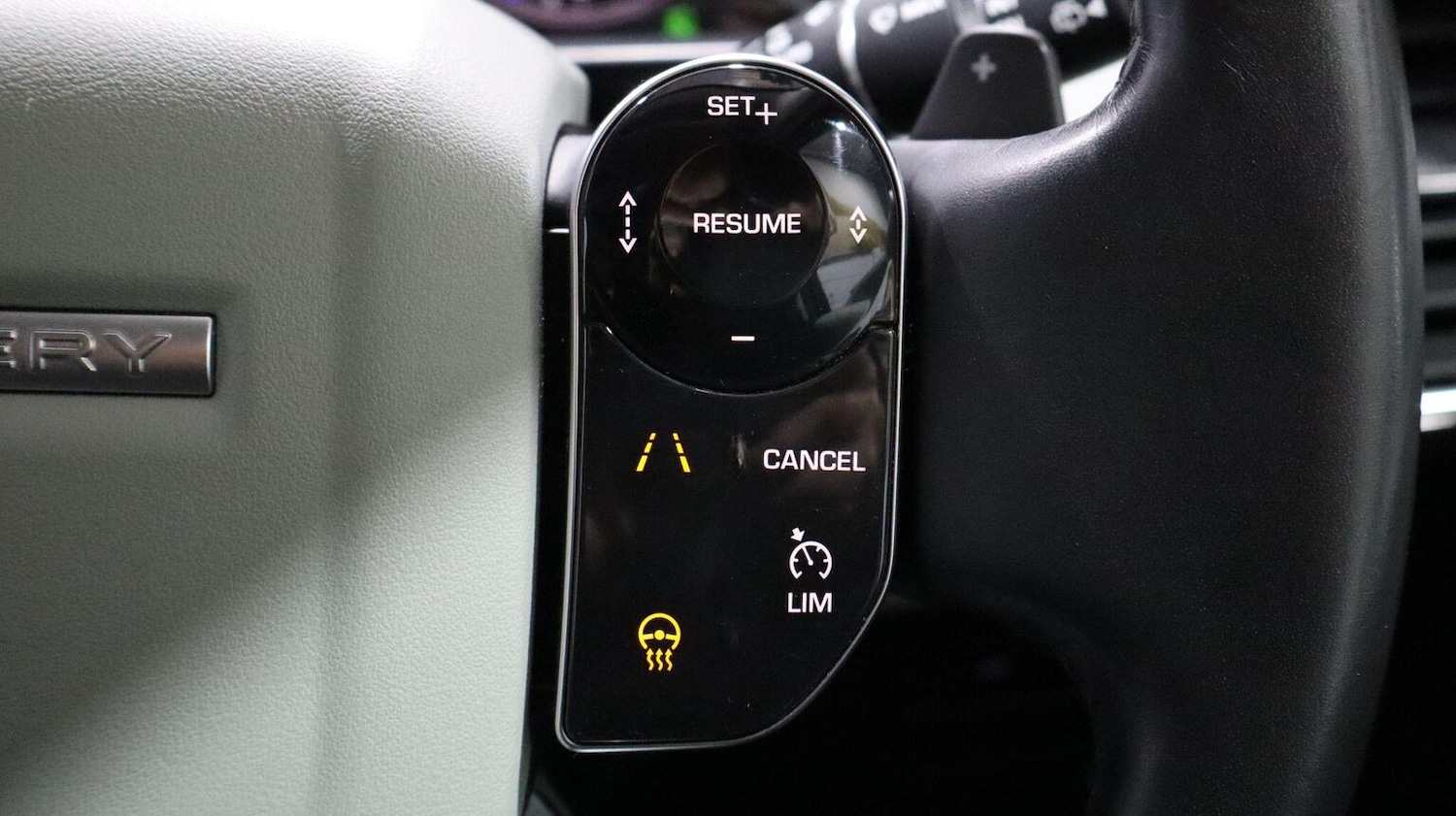 Used Land Rover Discovery 2020 for sale - 77129497: Photo 11