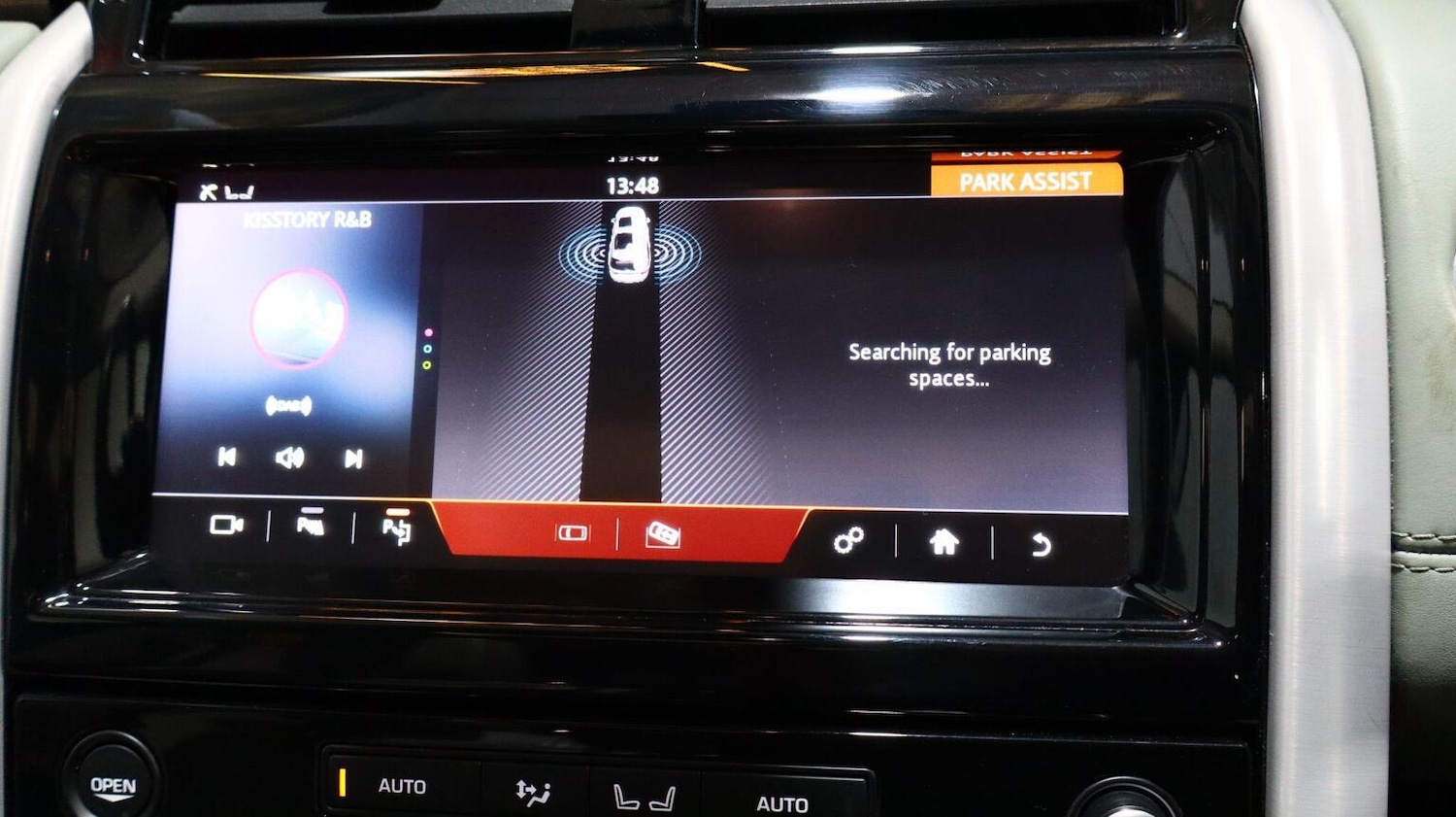 Used Land Rover Discovery 2020 for sale - 77129497: Photo 15