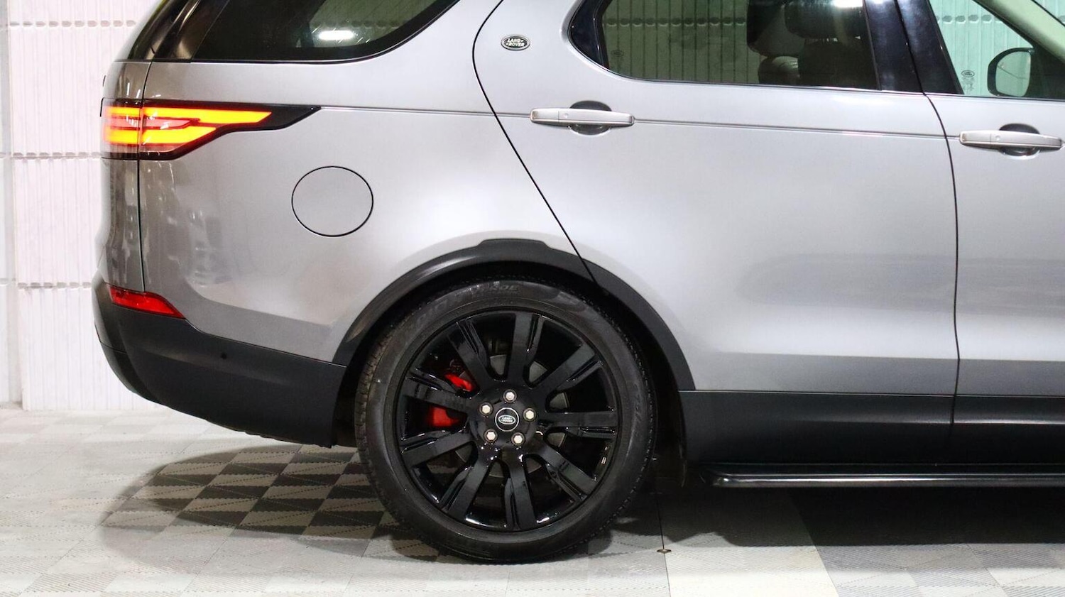 Used Land Rover Discovery 2020 for sale - 77129497: Photo 48