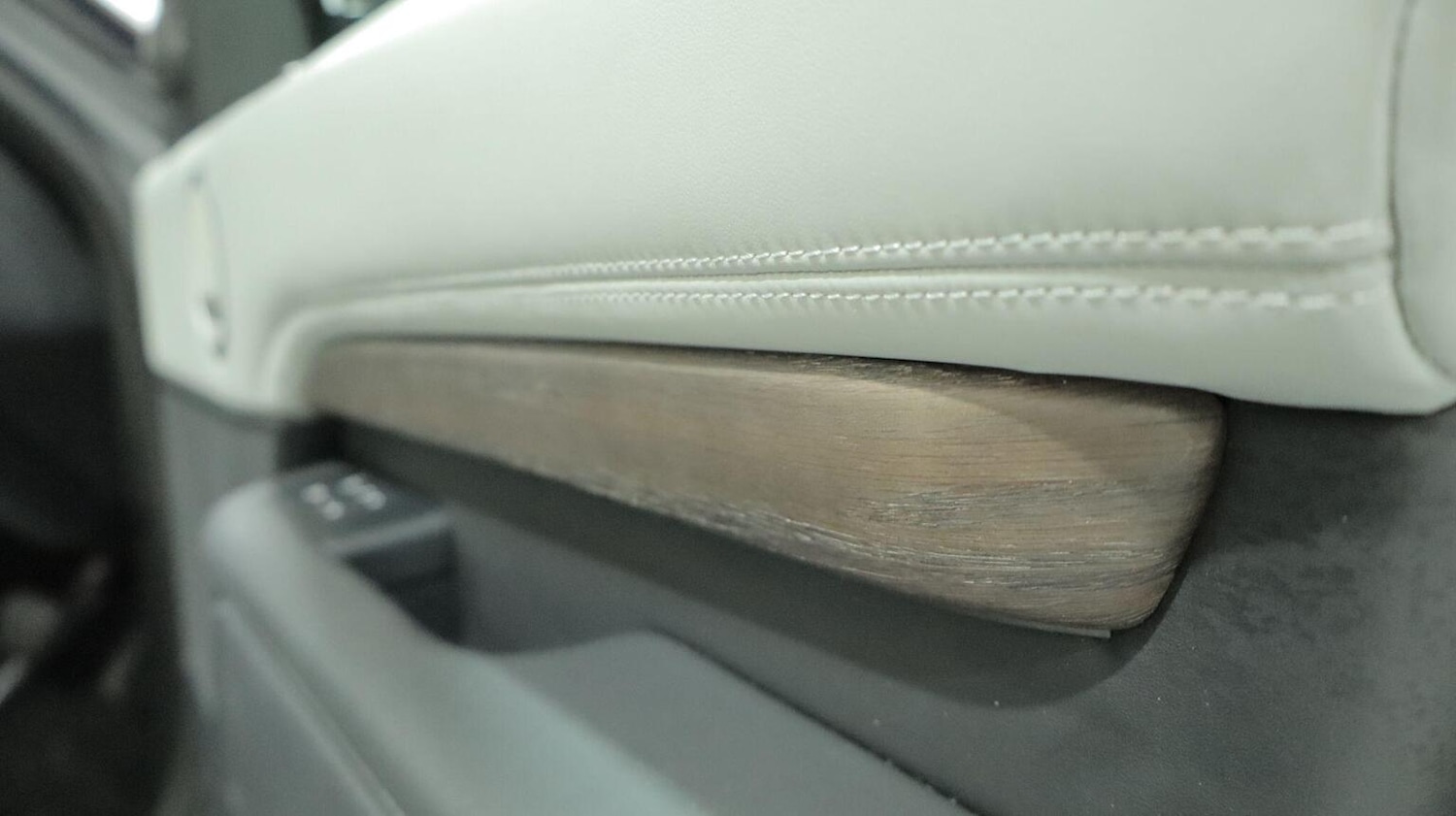 Used Land Rover Discovery 2020 for sale - 77129497: Photo 61