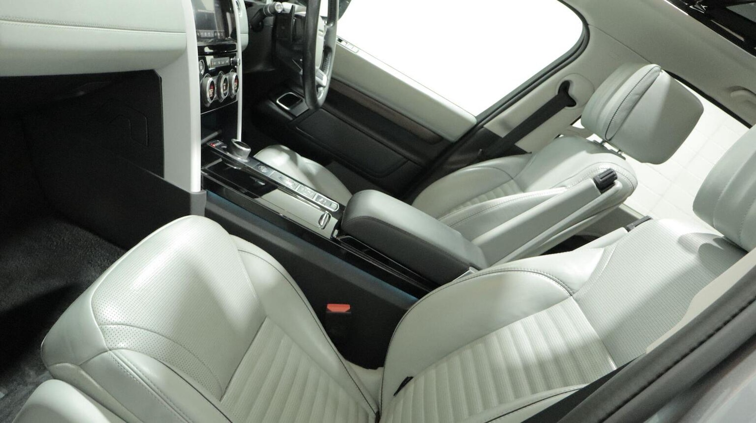 Used Land Rover Discovery 2020 for sale - 77129497: Photo 79