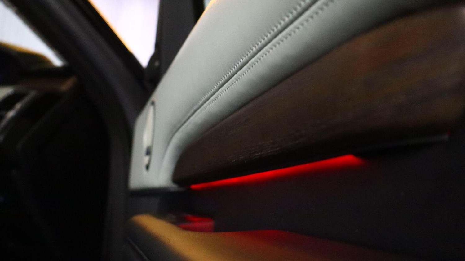 Used Land Rover Discovery 2020 for sale - 77129497: Photo 85