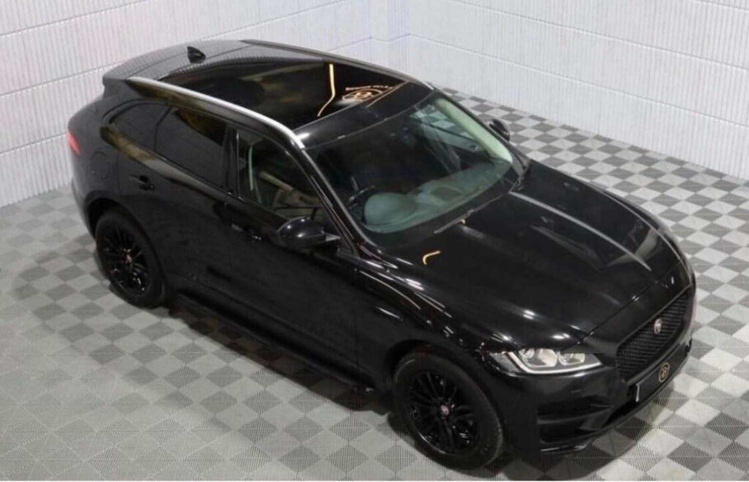 Used Jaguar F-Pace 2020 for sale - 77668468: Photo 4