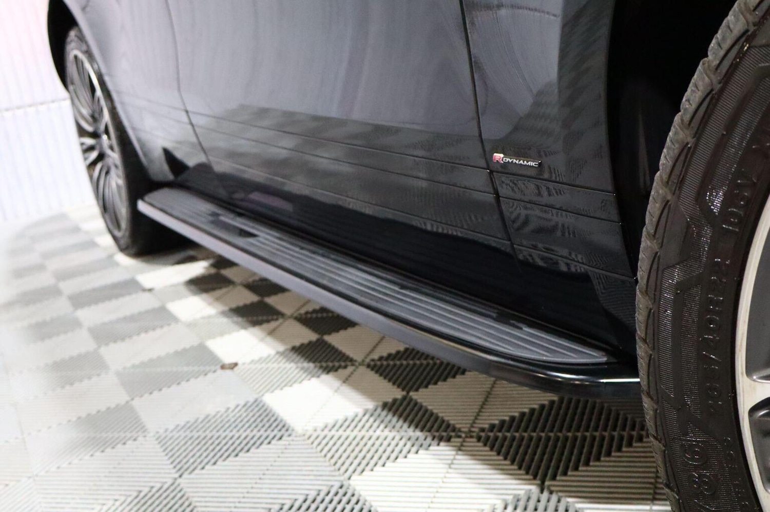 Used Land Rover Range Rover Velar 2018 for sale - 76741343: Photo 26