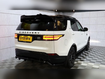 Used Land Rover Discovery 2019 for sale - 78852668: Photo