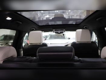 Used Land Rover Range Rover Velar 2019 for sale - 79302070: Photo
