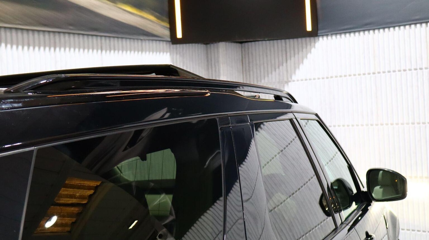 Used Land Rover Discovery 2018 for sale - 78004502: Photo 99