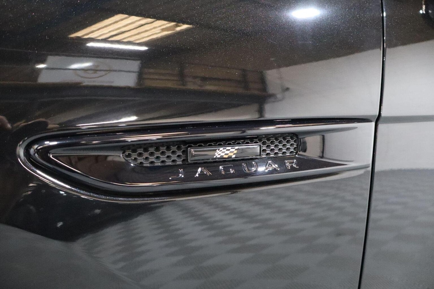 Used Jaguar F-Pace 2019 for sale - 76211771: Photo 31