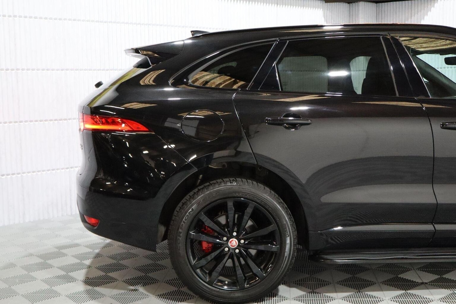 Used Jaguar F-Pace 2019 for sale - 76211771: Photo 60