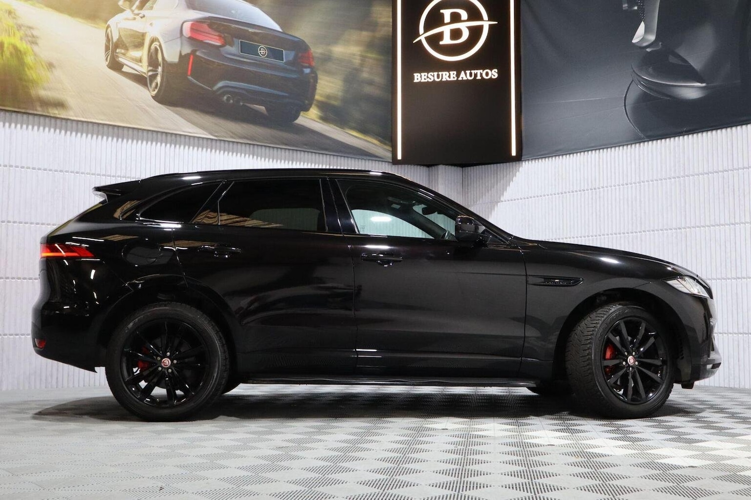 Used Jaguar F-Pace 2019 for sale - 76211771: Photo 68