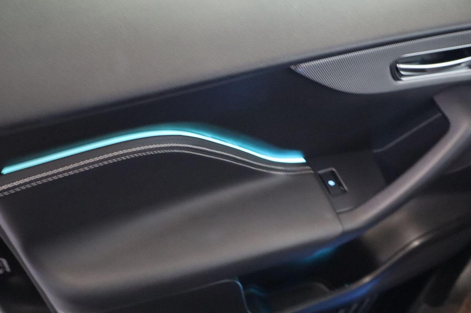 Used Jaguar F-Pace 2019 for sale - 76211771: Photo 97