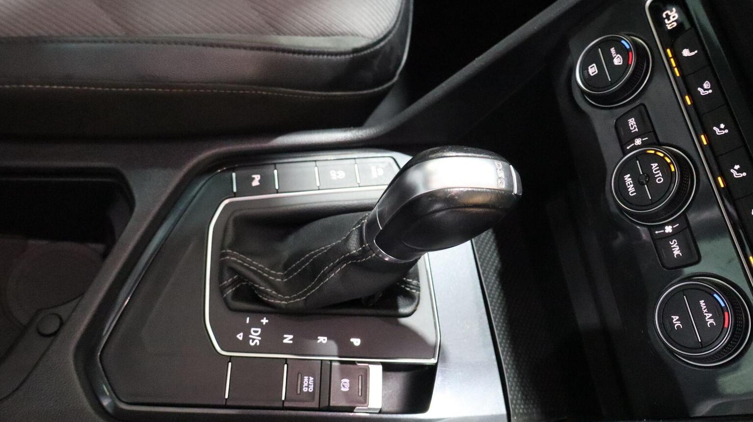 Used Volkswagen Tiguan 2018 for sale - 77548277: Photo 15