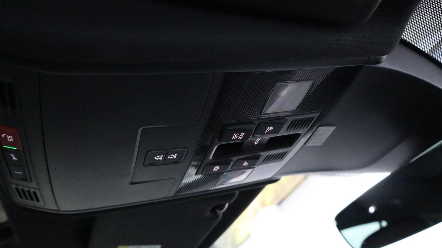 Used Volkswagen Tiguan 2018 for sale - 77548277: Photo 42