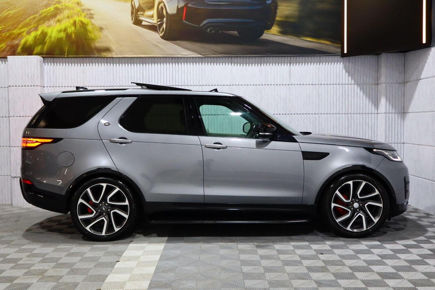 Used Land Rover Discovery 2019 for sale - 76897035: Photo 14