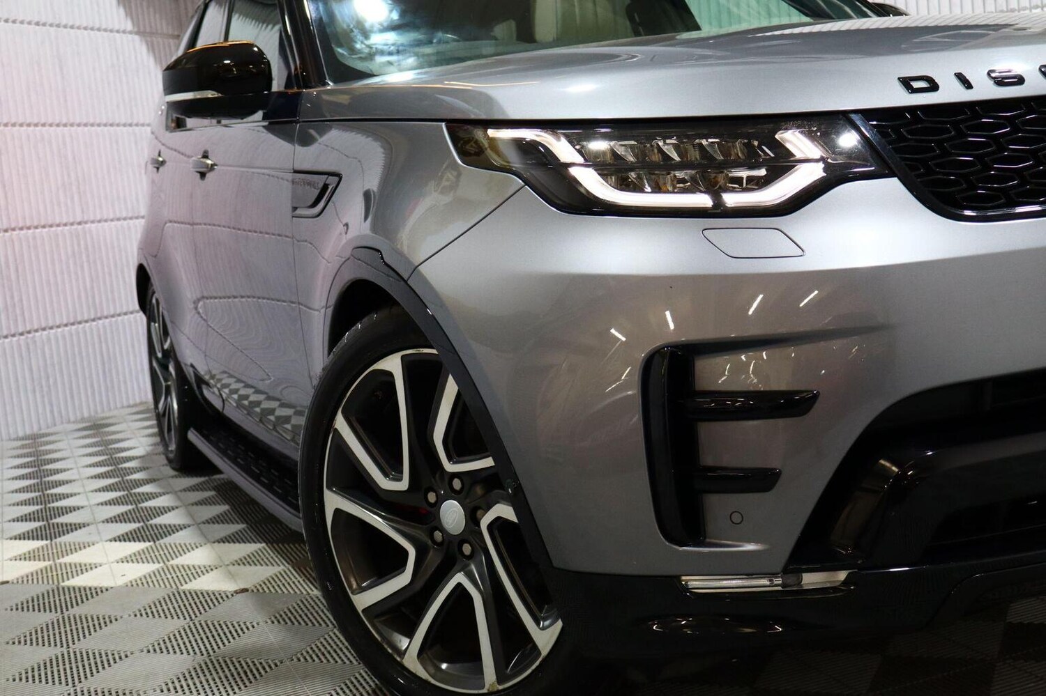 Used Land Rover Discovery 2019 for sale - 76897035: Photo 27