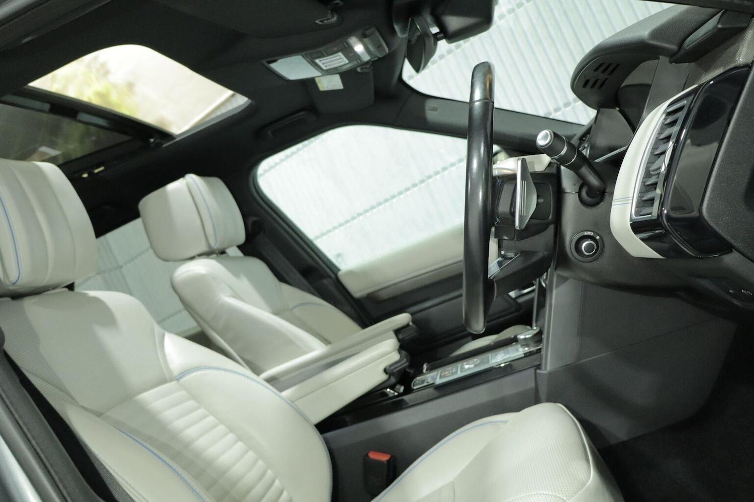 Used Land Rover Discovery 2019 for sale - 76897035: Photo 3