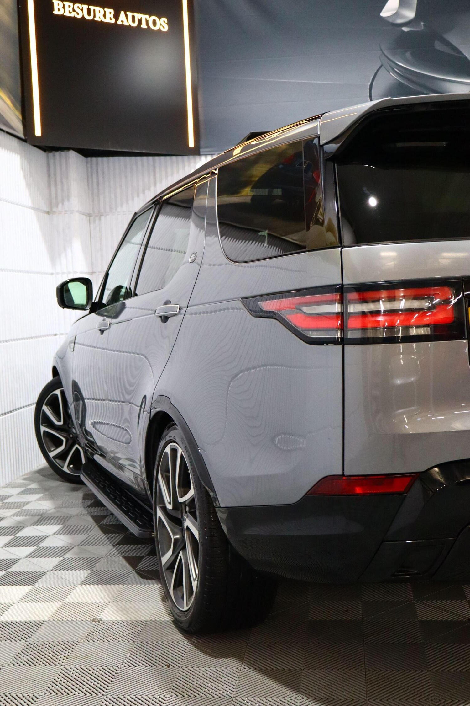 Used Land Rover Discovery 2019 for sale - 76897035: Photo 49