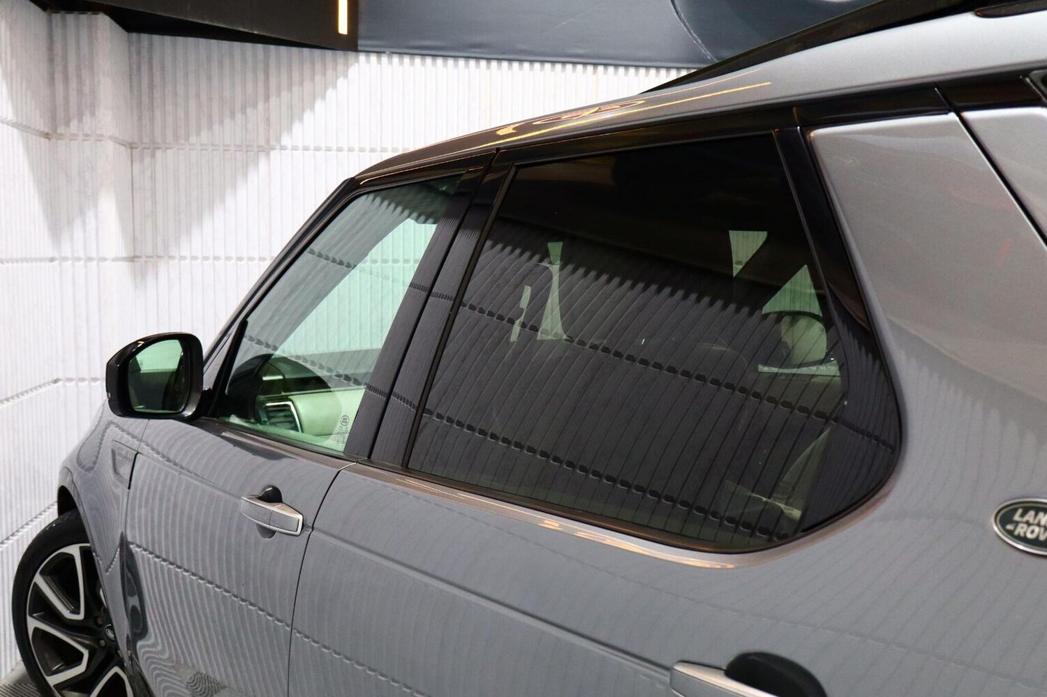 Used Land Rover Discovery 2019 for sale - 76897035: Photo 50