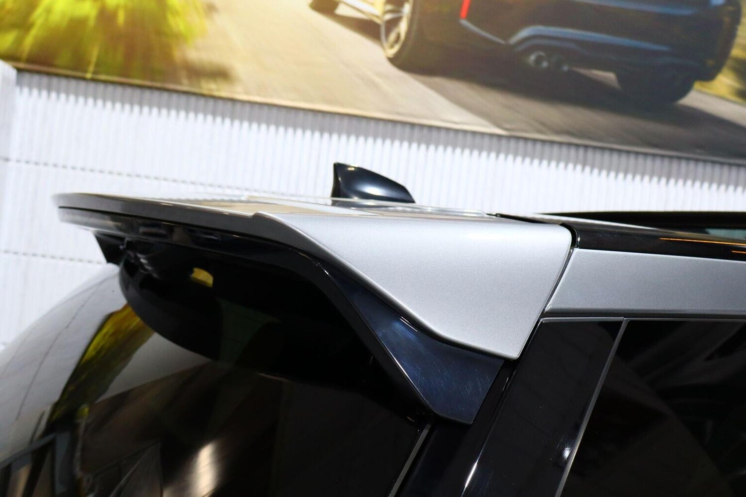 Used Land Rover Discovery 2019 for sale - 76897035: Photo 51