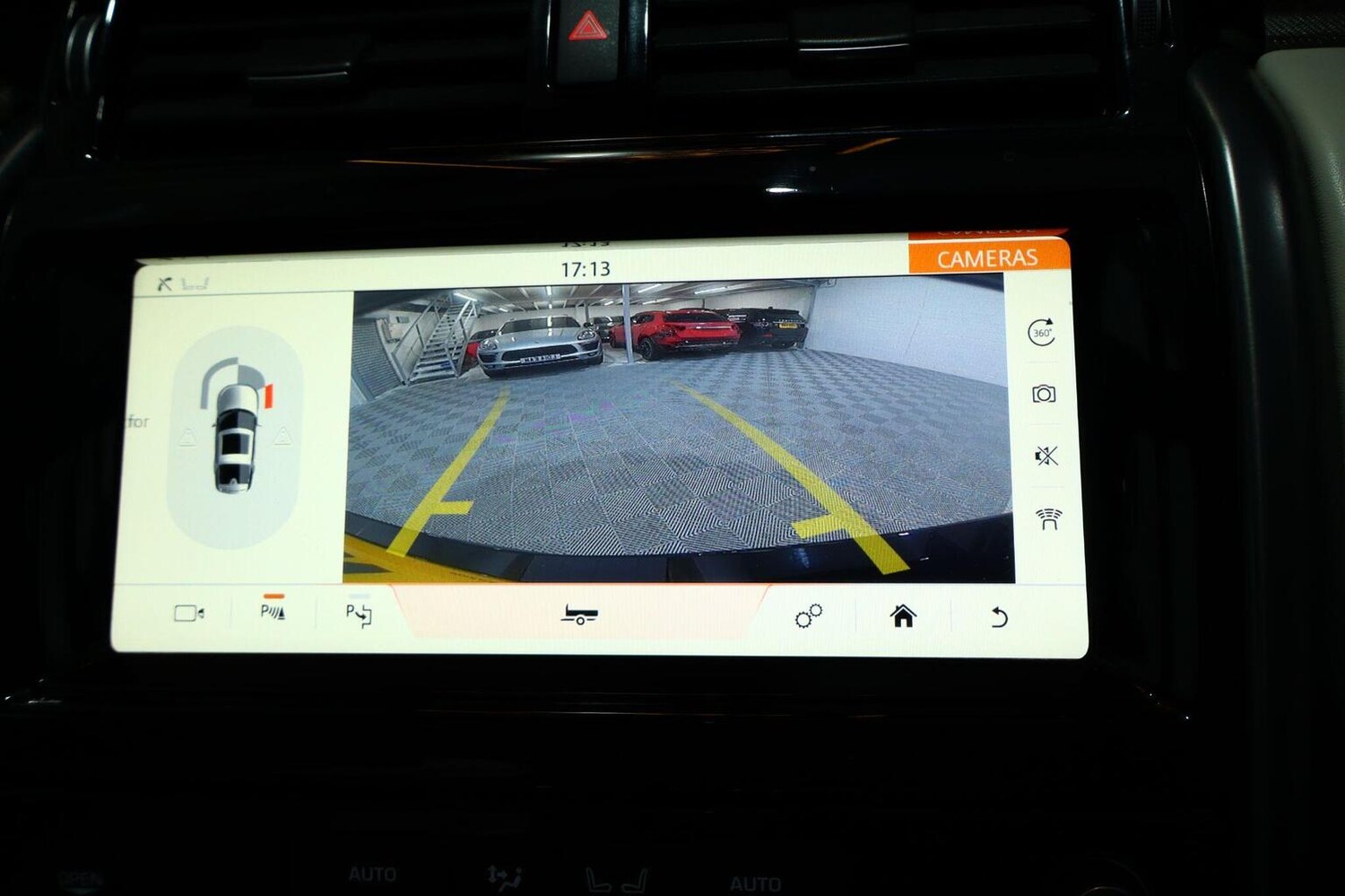 Used Land Rover Discovery 2019 for sale - 76897035: Photo 58