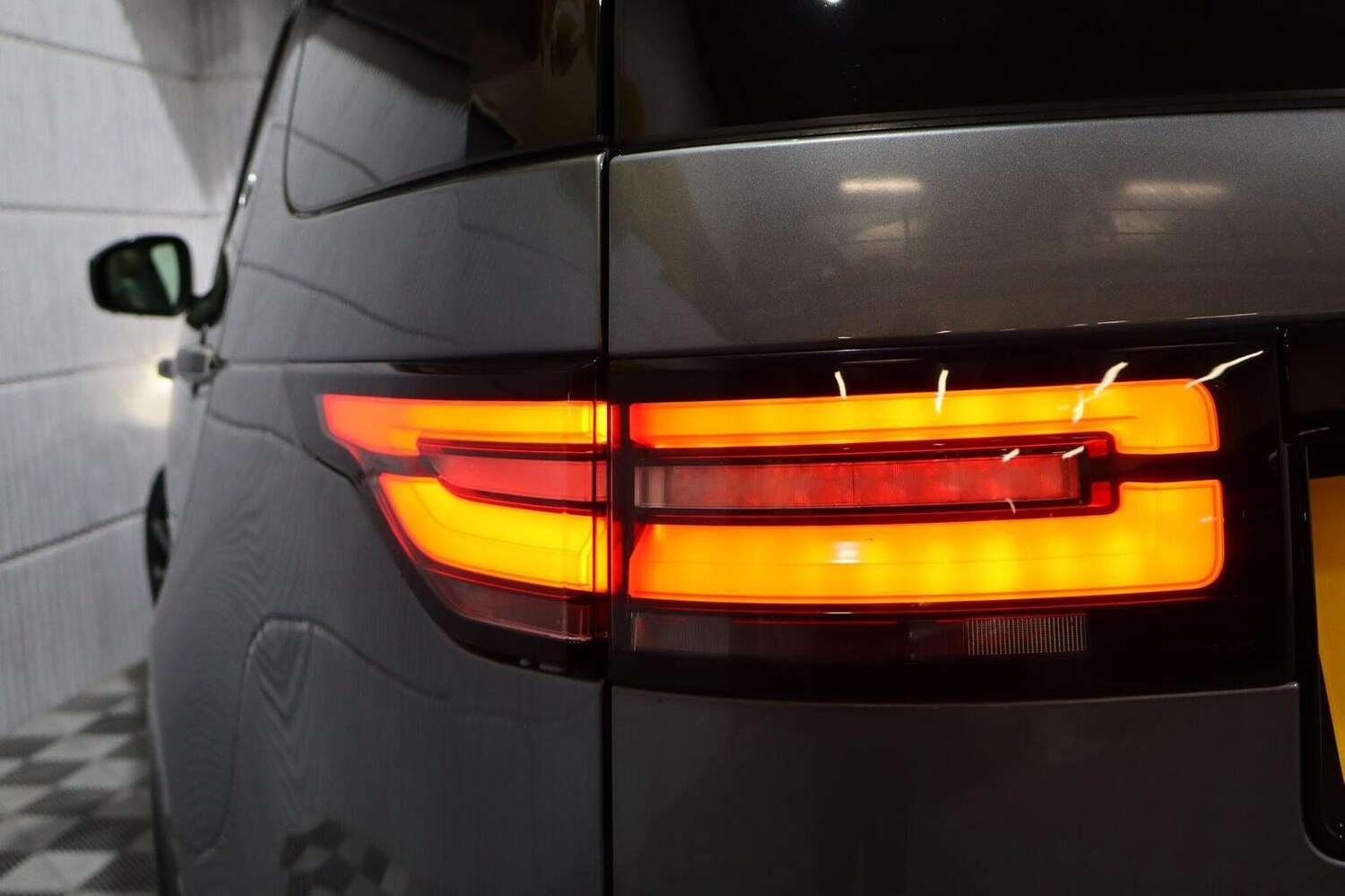 Used Land Rover Discovery 2019 for sale - 76897035: Photo 76