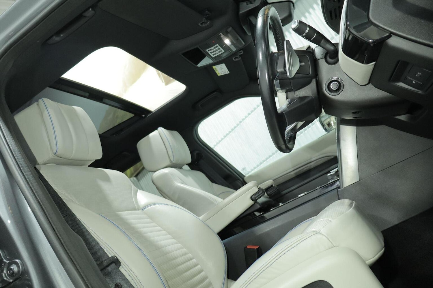 Used Land Rover Discovery 2019 for sale - 76897035: Photo 93