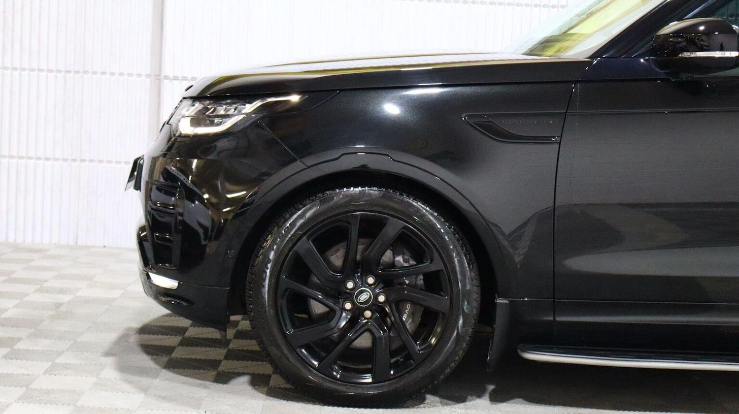 Used Land Rover Discovery 2019 for sale - 77844935: Photo 43