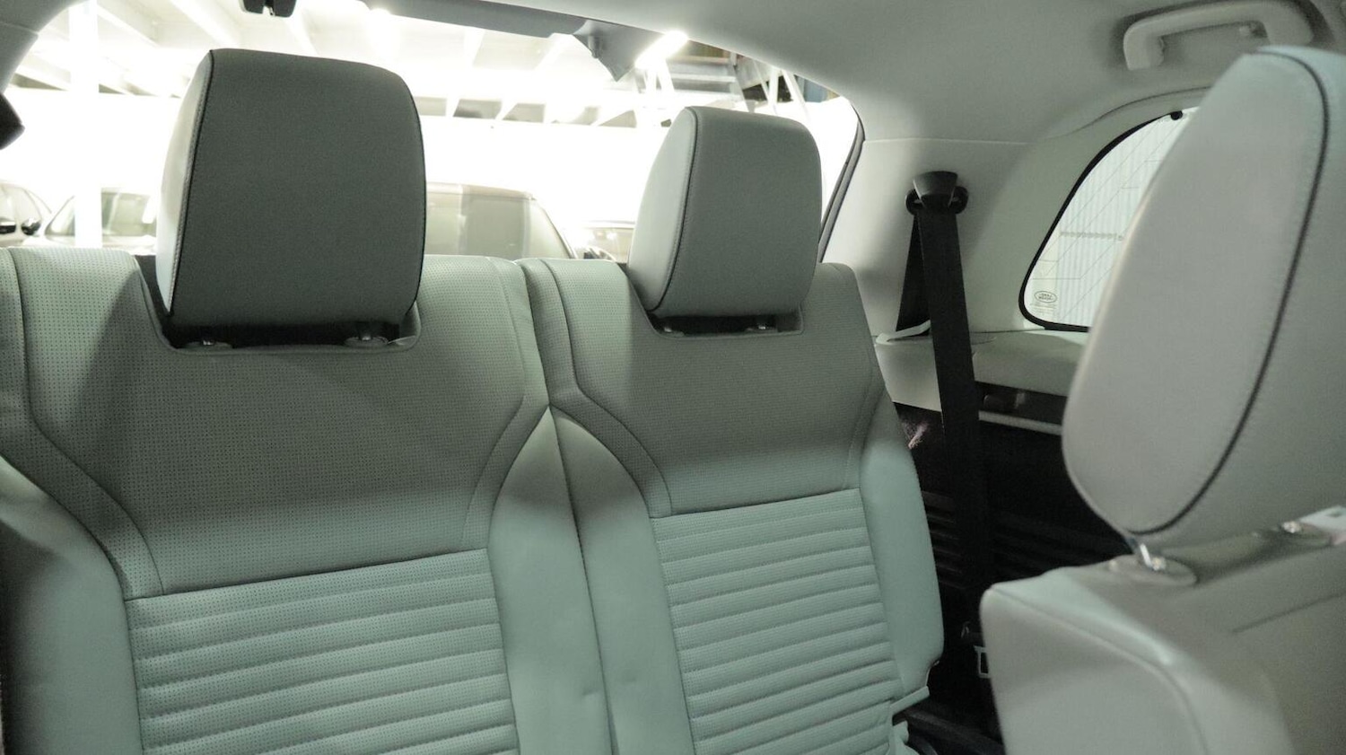 Used Land Rover Discovery 2019 for sale - 77844935: Photo 76