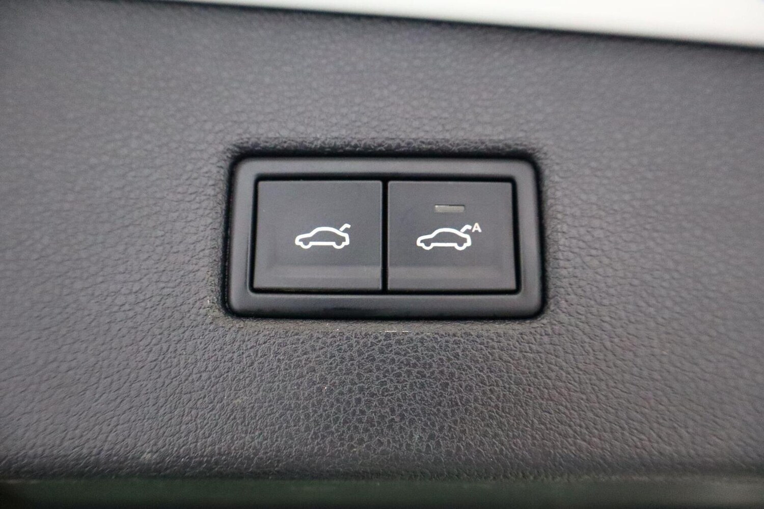 Used Volkswagen Tiguan 2019 for sale - 77342572: Photo 88