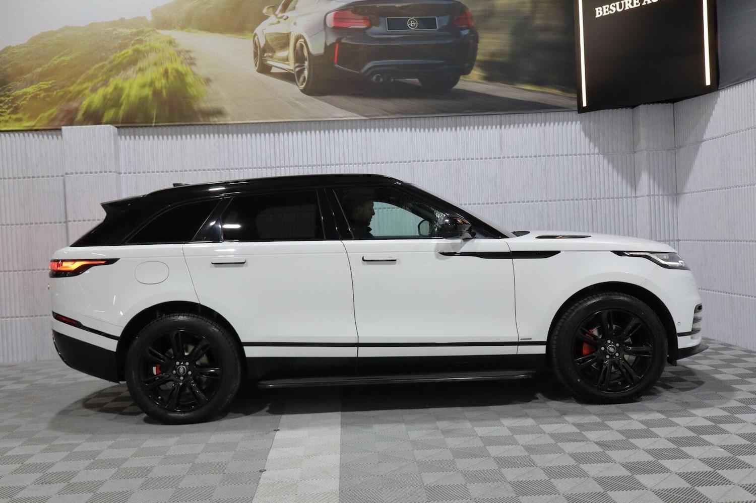 Used Land Rover Range Rover Velar 2018 for sale - 76211793: Photo 31