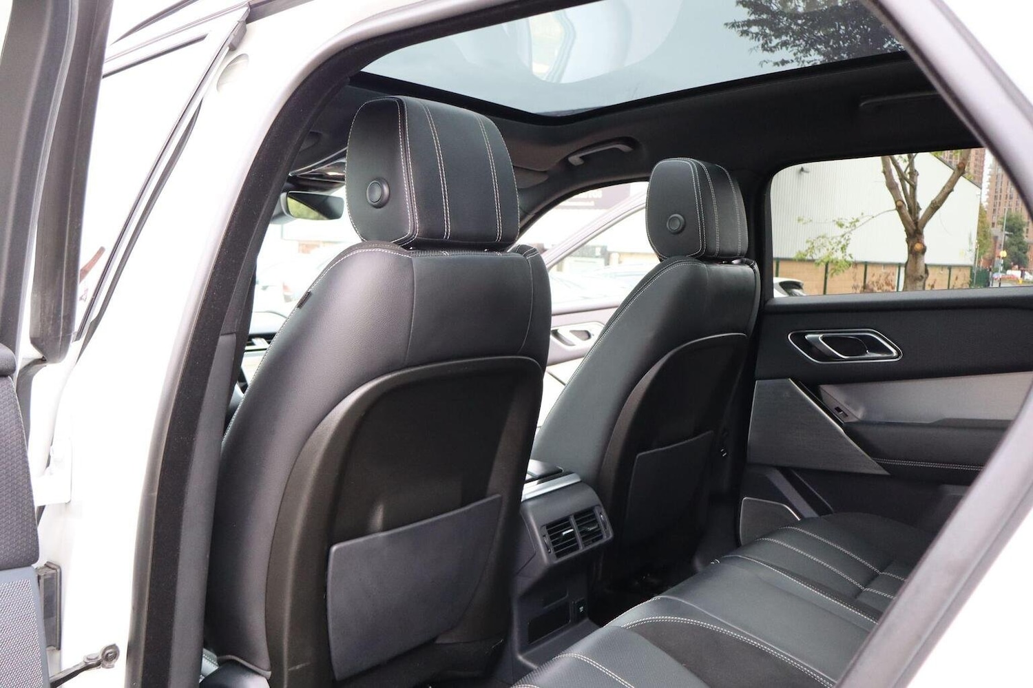 Used Land Rover Range Rover Velar 2018 for sale - 76211793: Photo 43