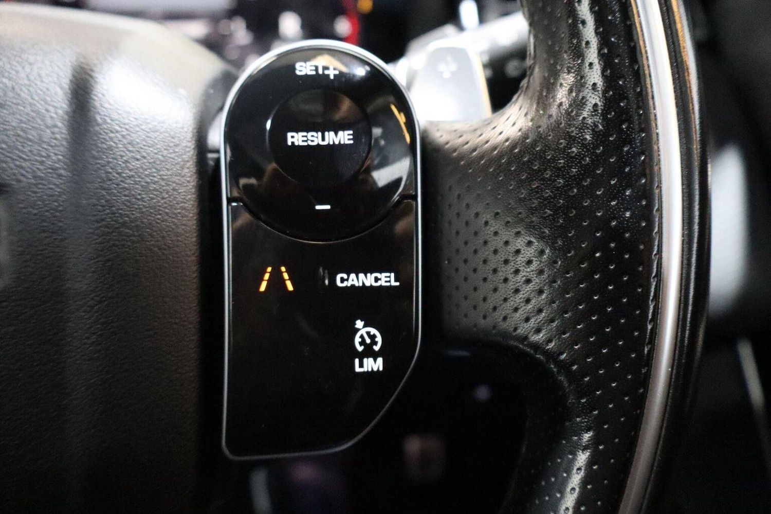 Used Land Rover Range Rover Velar 2018 for sale - 76211793: Photo 45